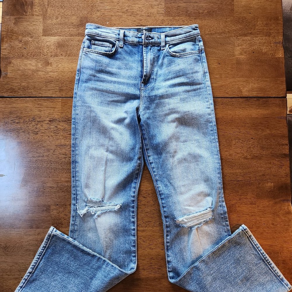 7 for all Mankind Women's Jeans  28 x 32 Faded Blue Wash